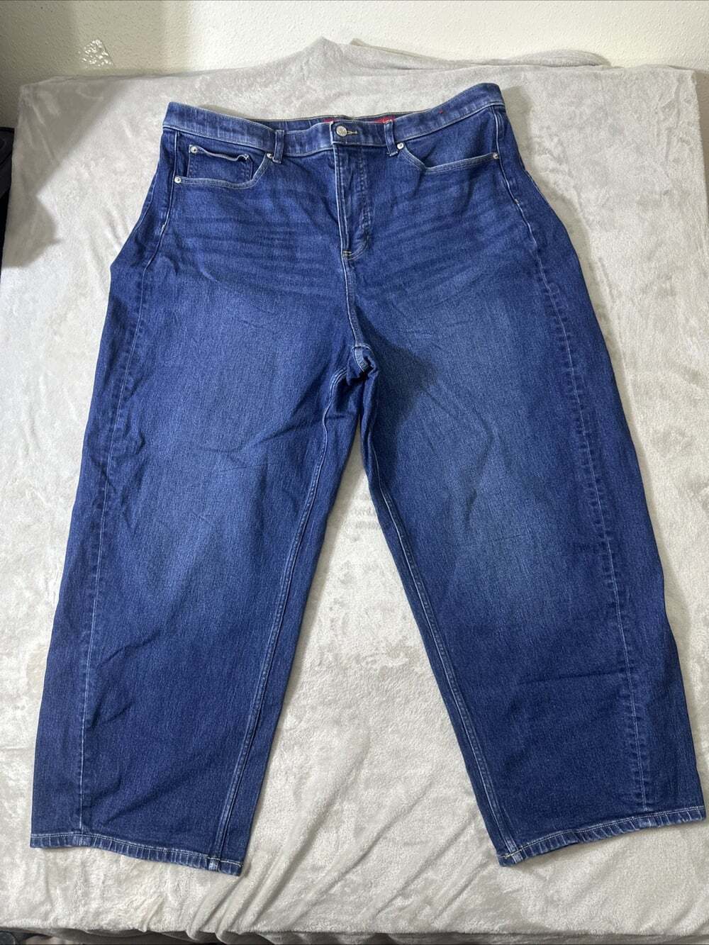 Spanx Women’s 2X Tall Blue Denim Straight Leg Jeans Stretch